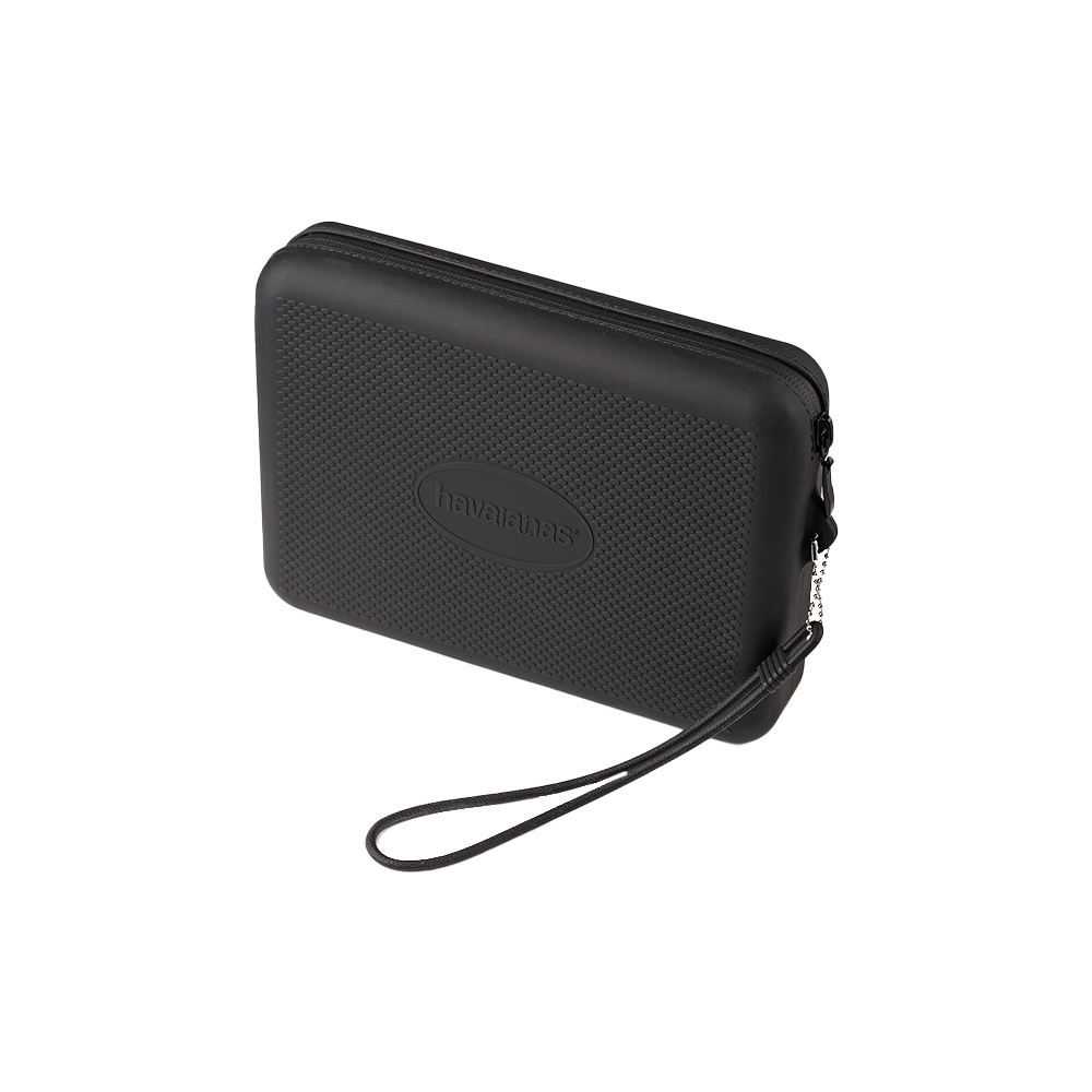 Necessaire
